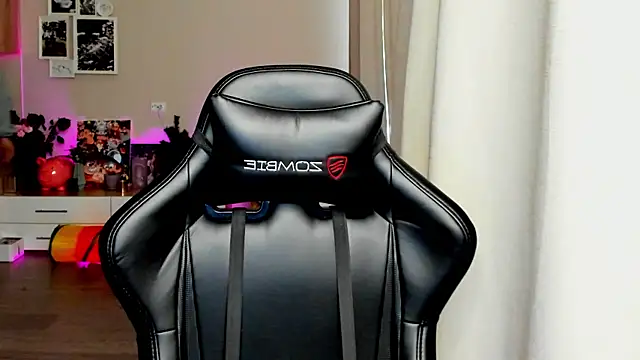 Sm0ly online show from 10-16-25, 03:59