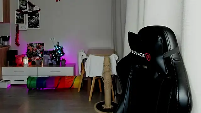 Sm0ly online show from 01-12-26, 02:29