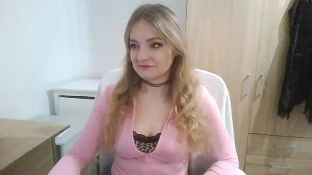 AlmaHoney online show from 02-10-26, 09:14