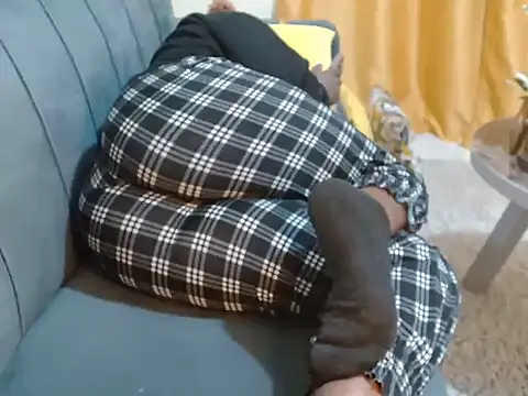 leslysexygirl online show from 11-26-25, 06:35