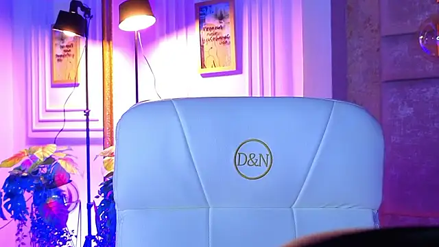 AlessiaLondon online show from 03-09-26, 10:30