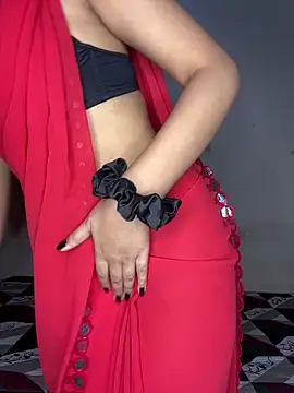 Suhu love online show from 11-17-25, 11:09