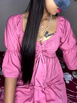 Suhu love online show from 11-15-25, 11:31