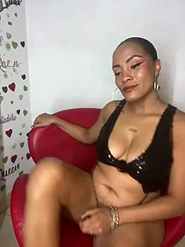 AdelaHaneix online show from 02-14-26, 04:13