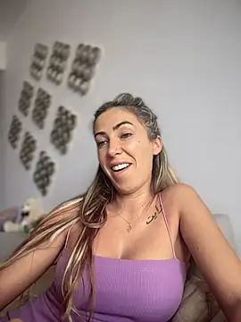 RaquelleDevon online show from 06-25-26, 11:48