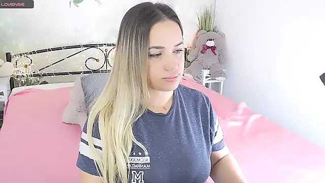 MilenaMiler X online show from 03-22-25, 05:39