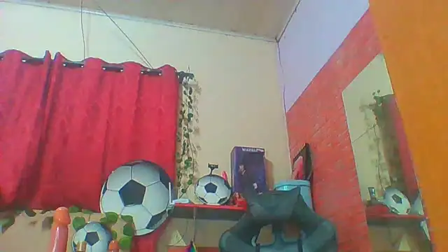 Snapshot of Transthifany chatting on 07-18-26, 01:30 Transthifany online show from 07-18-26, 01:30