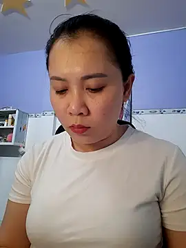 Benlla2802 online show from 12-11-24, 04:09