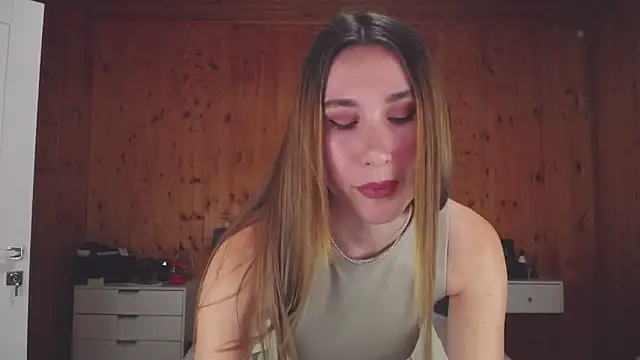 KellyBeeal online show from 01-02-25, 08:39