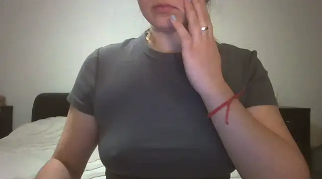 VanesaJewelz online show from 03-07-25, 08:33