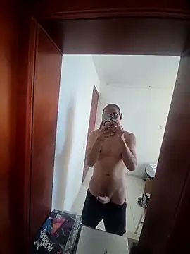 Juan2323hot online show from 09-30-25, 03:51