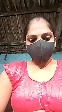 Snapshot of haymona chatting on 03-21-25, 02:07 haymona online show from 03-21-25, 02:07