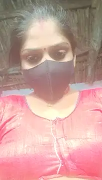 Snapshot of haymona chatting on 02-17-25, 03:44 haymona online show from 02-17-25, 03:44