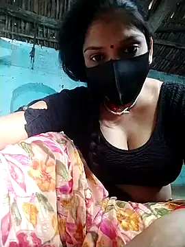 Snapshot of haymona chatting on 06-21-26, 04:51 haymona online show from 06-21-26, 04:51