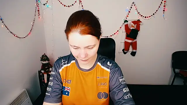 Sun Alexia online show from 12-19-25, 02:19