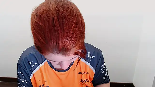 Sun Alexia online show from 10-27-25, 02:45