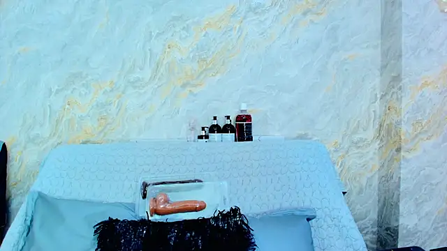 Mia candy 0 online show from 03-09-26, 12:09