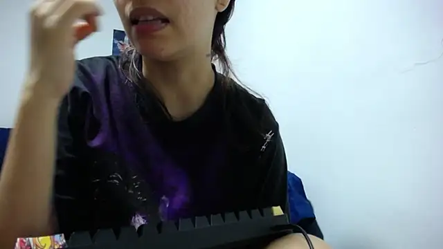 Snapshot of Dark_Side31 chatting on 07-15-26, 09:33 Dark Side31 online show from 07-15-26, 09:33