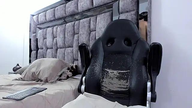 MalconStonne online show from 03-06-26, 03:23