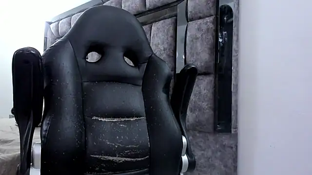 MalconStonne online show from 10-23-25, 02:54