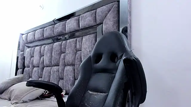 MalconStonne online show from 10-31-25, 09:28