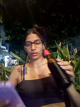 lily sk online show from 02-17-25, 11:43