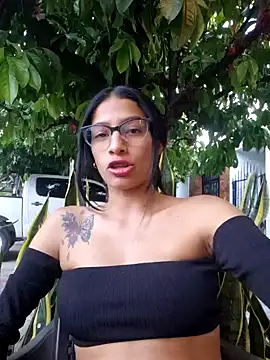 lily sk online show from 02-08-25, 10:51