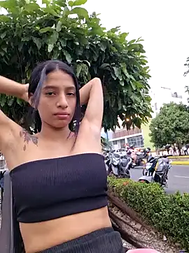 lily sk online show from 02-28-25, 10:17