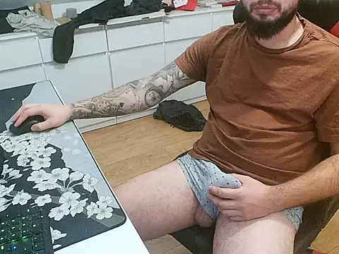 Snapshot of prezydentcam chatting on 03-20-26, 09:49 prezydentcam online show from 03-20-26, 09:49