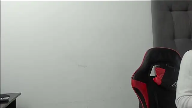 Snapshot of TommyGun_22 chatting on 02-28-26, 02:17 TommyGun 22 online show from 02-28-26, 02:17