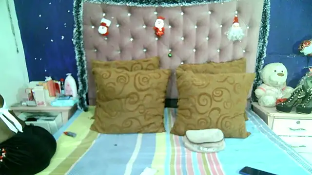 ValeriaTsx online show from 12-20-25, 12:52