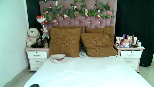 ValeriaTsx online show from 09-23-25, 02:40
