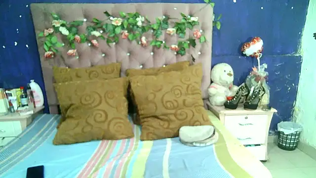 ValeriaTsx online show from 12-14-25, 11:49