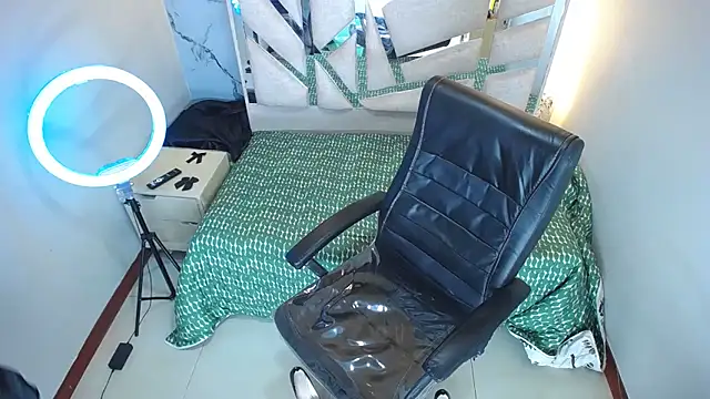 Salome Milf202 online show from 03-16-26, 03:58