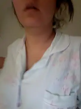 Snapshot of lolitalamasbonita01 chatting on 03-14-26, 10:16 lolitalamasbonita01 online show from 03-14-26, 10:16