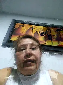 Snapshot of Kazsandraa chatting on 09-28-25, 11:55 Kazsandraa online show from 09-28-25, 11:55