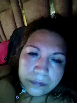 Snapshot of Kazsandraa chatting on 10-12-25, 09:38 Kazsandraa online show from 10-12-25, 09:38