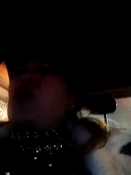 Snapshot of Kazsandraa chatting on 09-30-25, 03:23 Kazsandraa online show from 09-30-25, 03:23