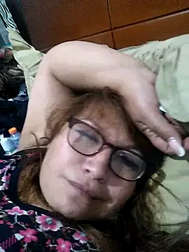 Snapshot of Kazsandraa chatting on 02-18-25, 04:58 Kazsandraa online show from 02-18-25, 04:58