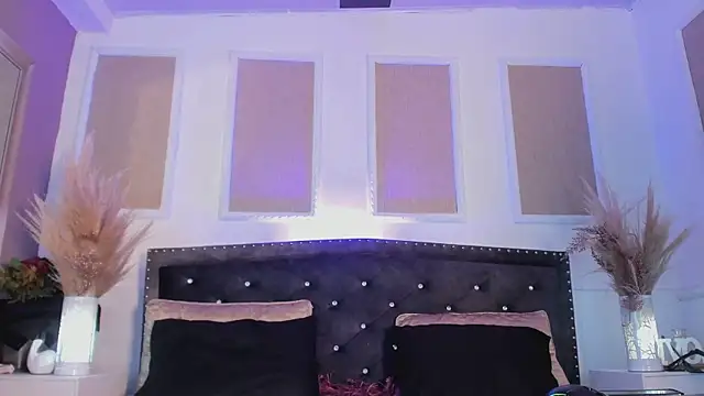 queen satin online show from 03-15-25, 09:09