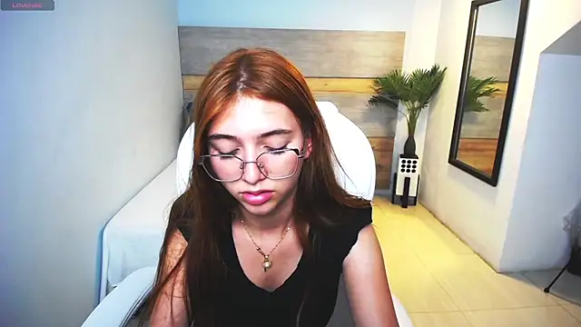 liseth fox online show from 03-10-25, 11:06