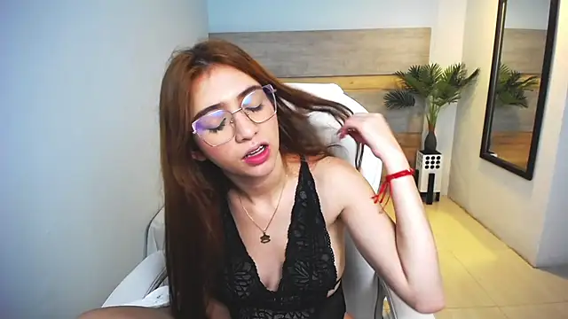 liseth fox online show from 01-24-25, 10:41