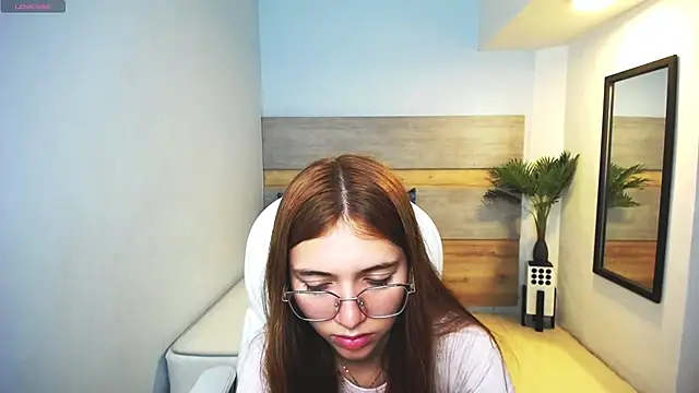 liseth fox online show from 03-14-25, 07:55