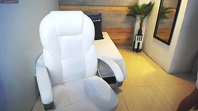 liseth fox online show from 03-05-25, 10:21