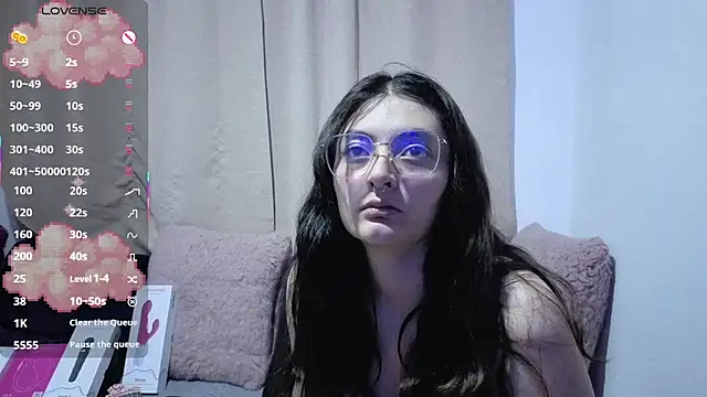 Snapshot of lessliee22_ chatting on 07-05-26, 05:58 lessliee22 online show from 07-05-26, 05:58