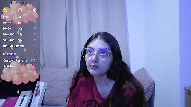Snapshot of lessliee22_ chatting on 06-30-26, 04:34 lessliee22 online show from 06-30-26, 04:34