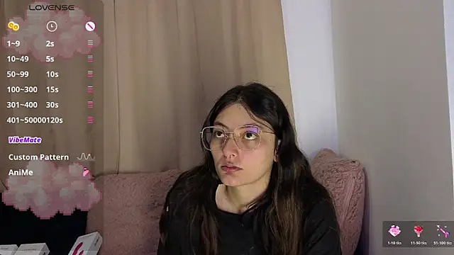 lessliee22  online show from 04-23-26, 07:37