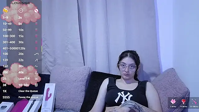 Snapshot of lessliee22_ chatting on 07-01-26, 02:56 lessliee22 online show from 07-01-26, 02:56
