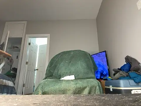 ChiRaqb8 online show from 11-16-25, 12:48