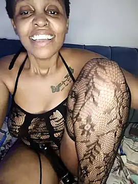 Sexy Shanty online show from 10-12-25, 01:51